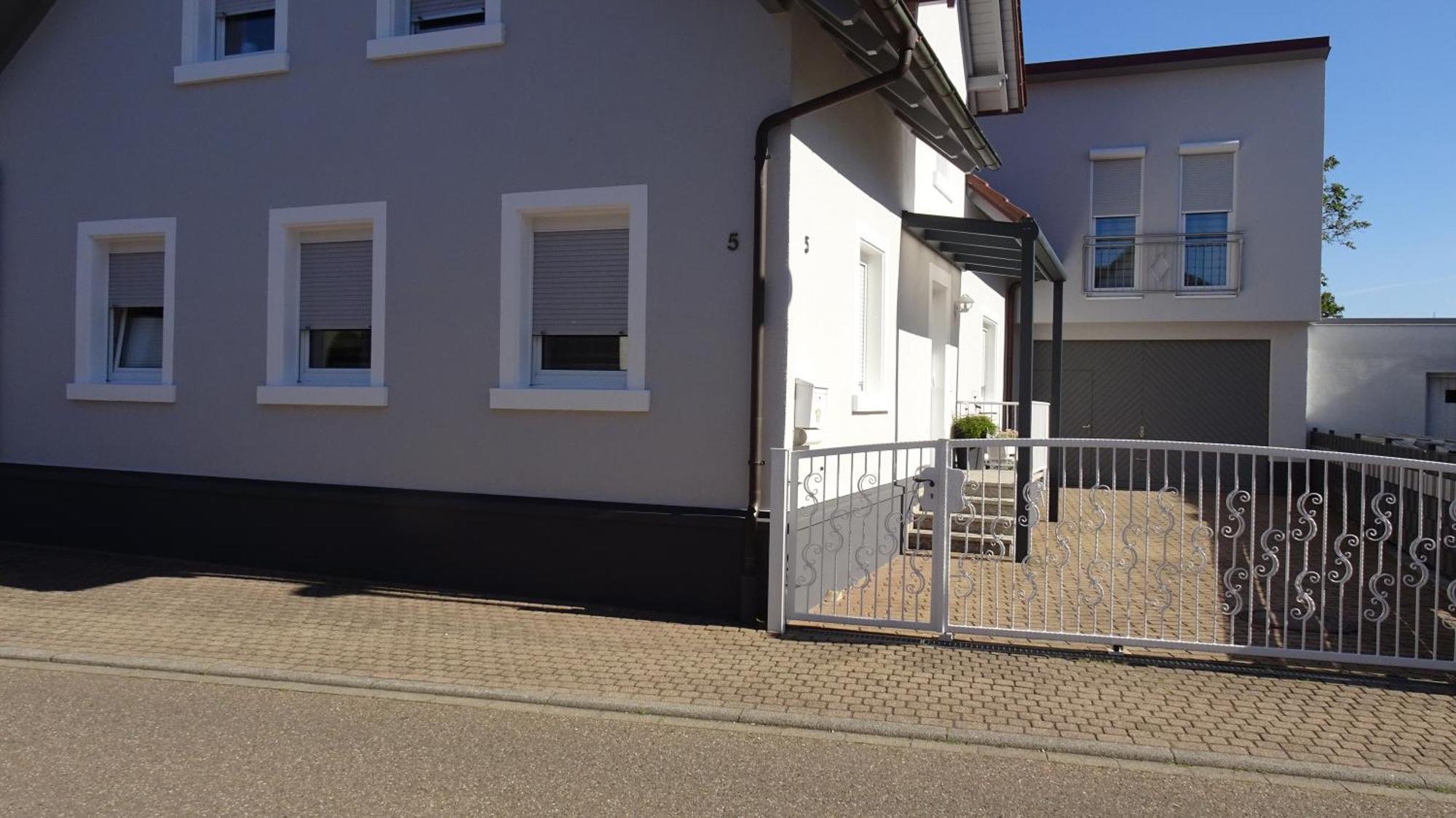 Schwarz-Weiss Appartement Rust Buitenkant foto