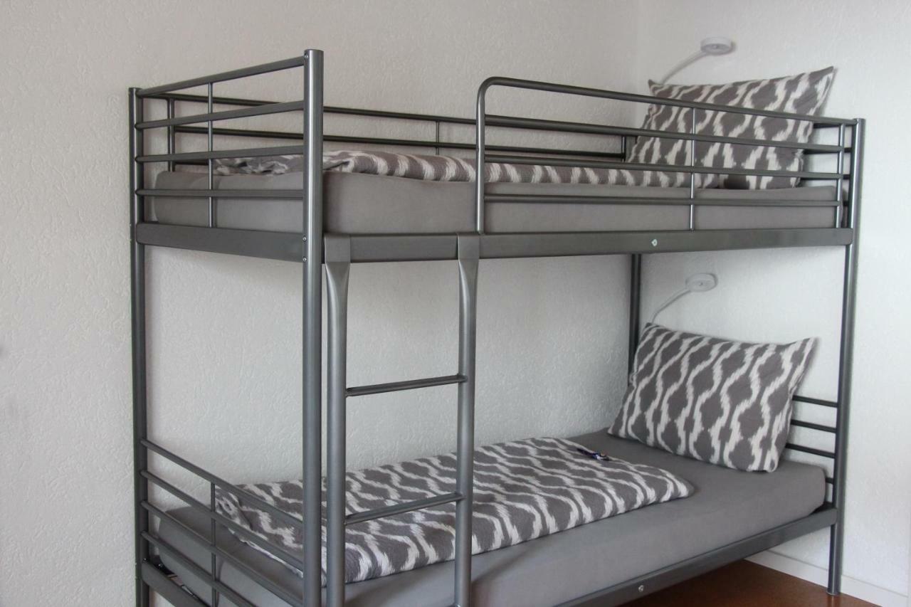 Schwarz-Weiss Appartement Rust Buitenkant foto